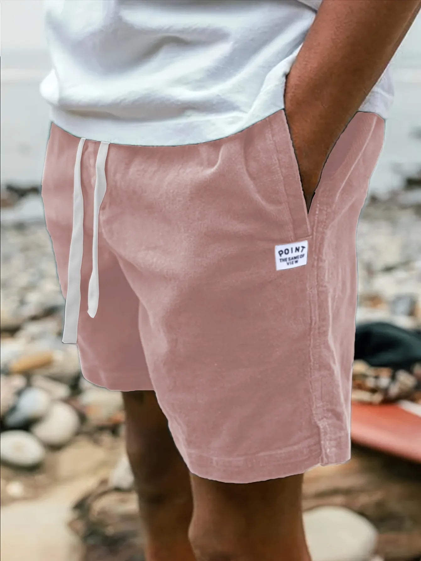 Scopri lo stile senza sforzo e il comfort che dura tutto il giorno con gli Shorts in Poliestere Velouré™!