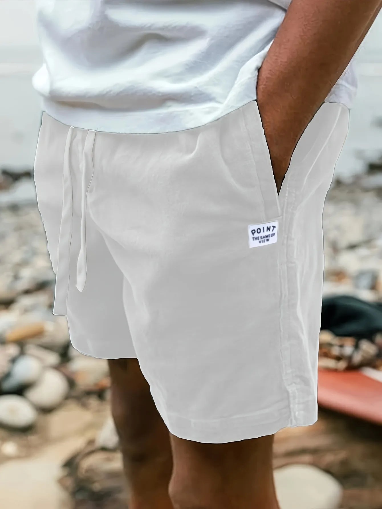 Scopri lo stile senza sforzo e il comfort che dura tutto il giorno con gli Shorts in Poliestere Velouré™!