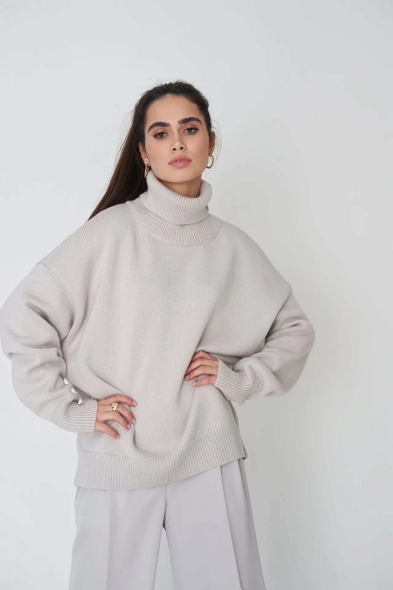 Aurelia – Maglione Oversize a Collo Alto