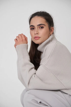 Aurelia – Maglione Oversize a Collo Alto